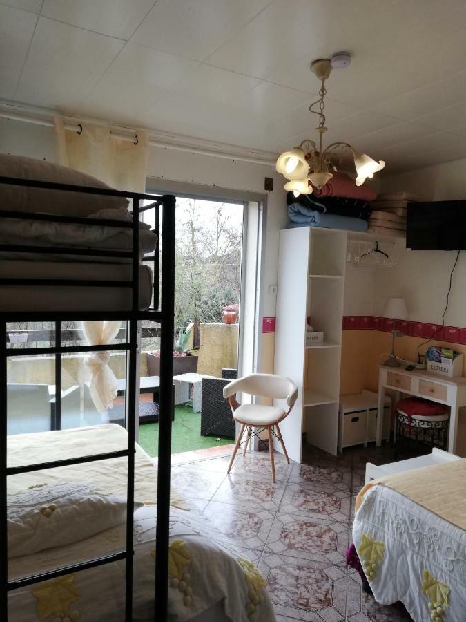 Les Deux Lions Hotel Alairac Ngoại thất bức ảnh